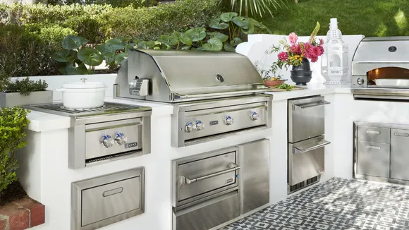 dream outdoor kitchen
