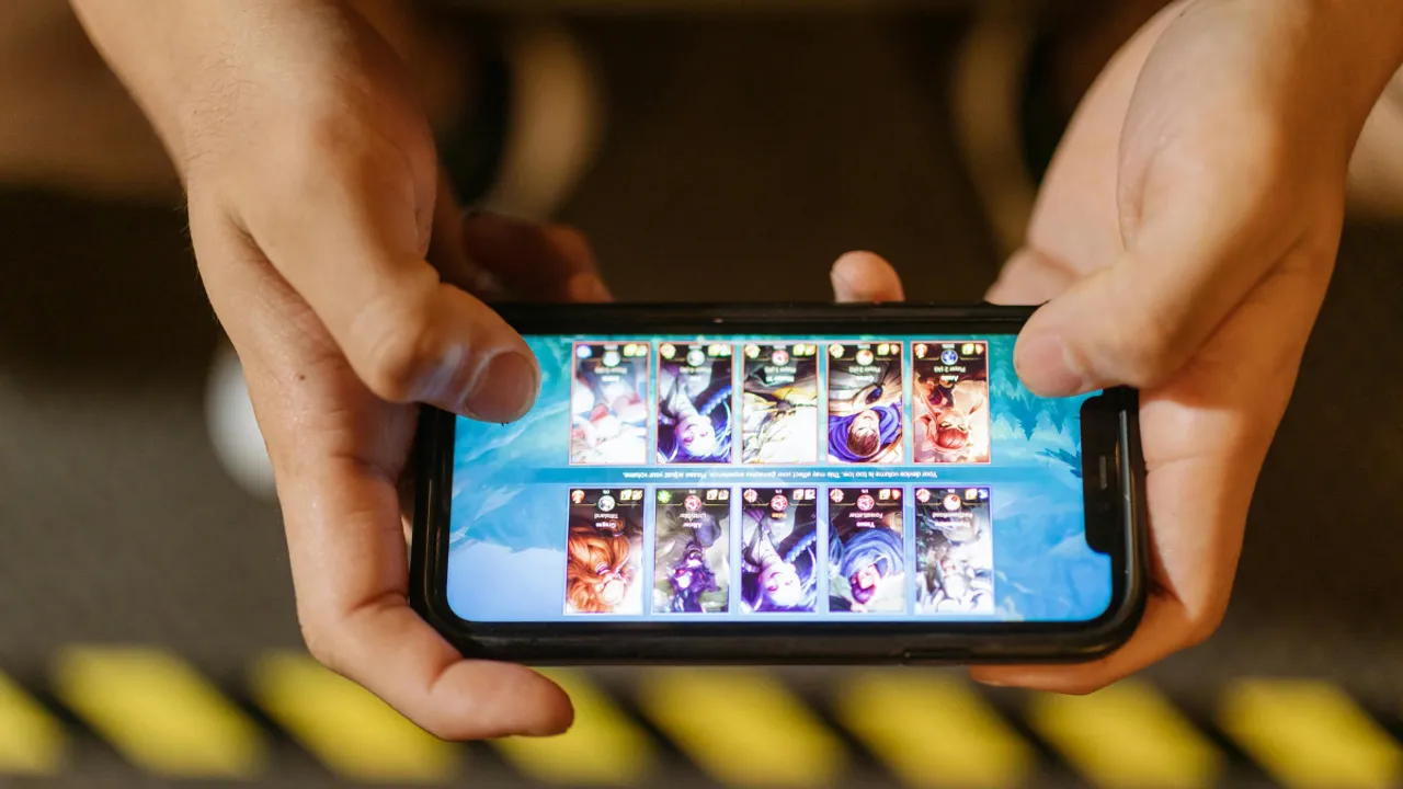 Gaming-on-mobile